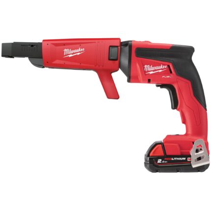 Ð¨ÑƒÑ€ÑƒÐ¿Ð¾Ð²ÐµÑ€Ñ‚ Milwaukee Ð´Ð»Ñ Ð³Ð¸Ð¿ÑÐ¾ÐºÐ°Ñ€Ñ‚Ð¾Ð½Ð° Ñ Ð¼Ð°Ð³Ð°Ð·Ð¸Ð½Ð¾Ð¼ M18 FSGC-202X